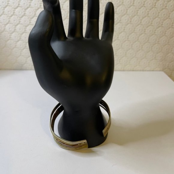 Stunning Handmade Copper and Brass Designed Cuff Bracelet -Width .5 Inches EUC - Picture 3 of 5